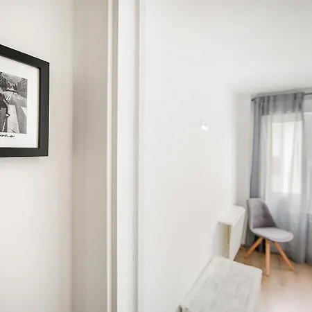 Apartamento 4 Estaciones - Tu Hogar En El Corazón De Oviedo