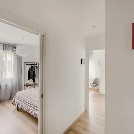 Apartment 4 Estaciones - Tu Hogar En El Corazon De *