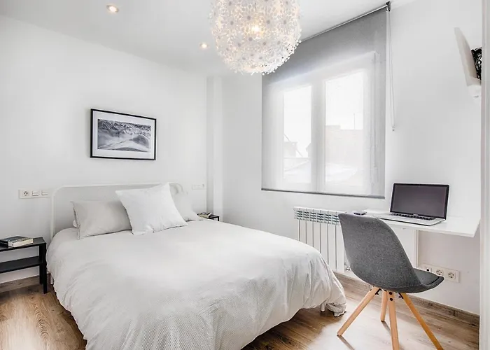 4 Estaciones - Tu Hogar En El Corazón De *