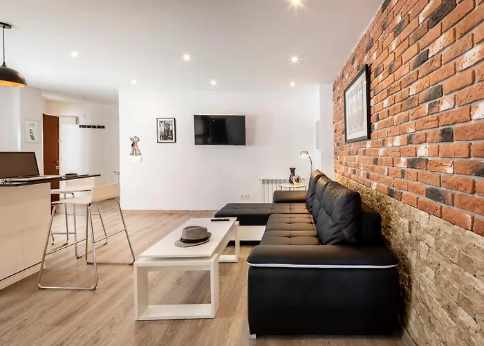 4 Estaciones - Tu Hogar En El Corazon De