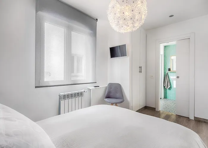 4 Estaciones - Tu Hogar En El Corazon De *